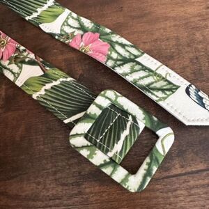 Vintage Oscar de La Renta Floral Butterfly Leather White Belt Made in Italy XL